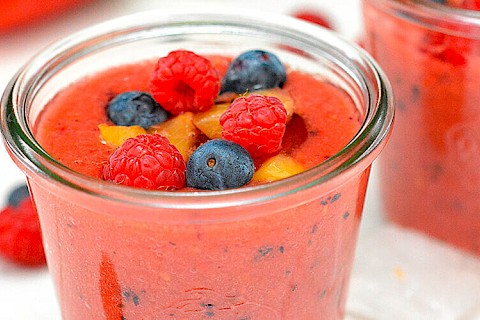 Gazpacho vegetale con frutta