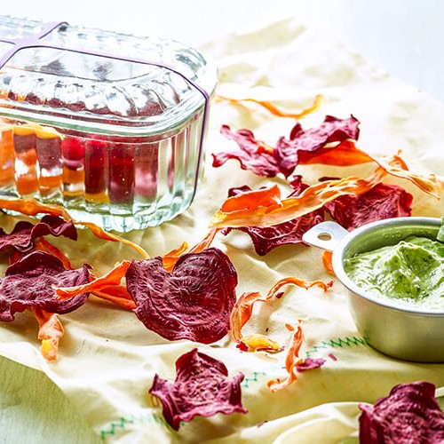 Salsa di rucola con chips di verdure